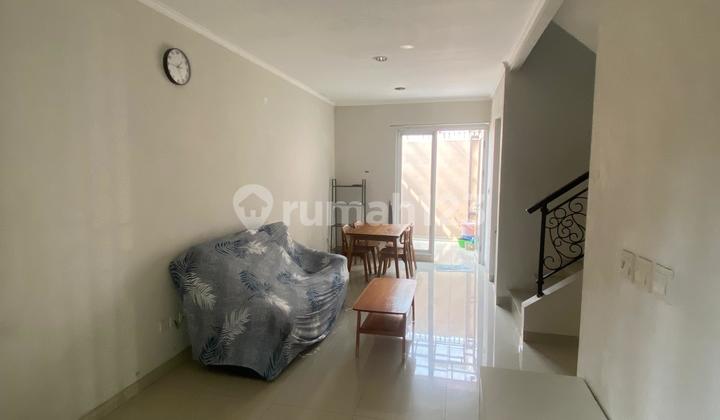 Ready-to-Occupy House in Michelia Cluster, Gading Serpong 2