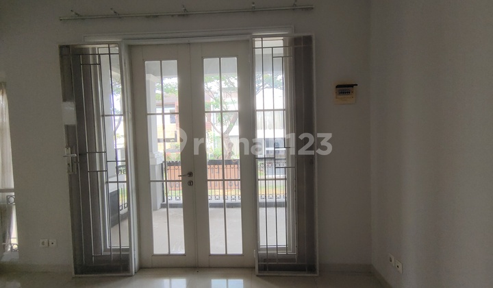 For Rent Nice House In Onyx Cluster Alam Sutera in Alam Sutera 2