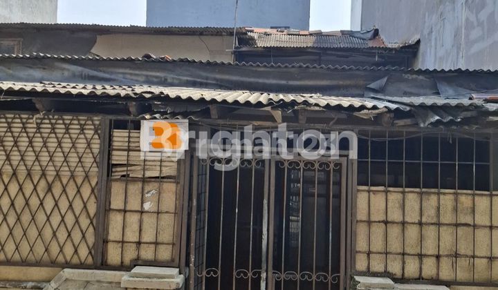 Rumah tua hitung tanah di Pademangan 1