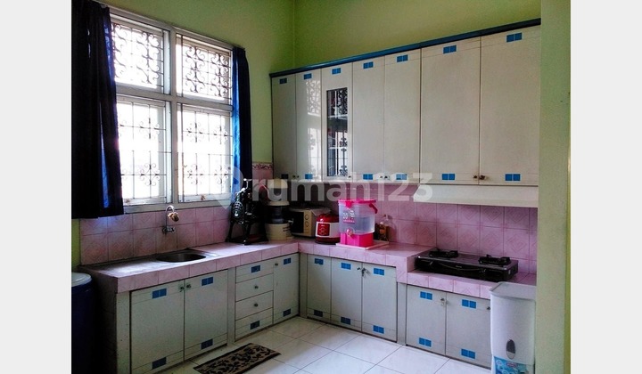 Dijual Rumah 2 Lantai Plus Kos-Kosan dan 2 Ruko, Jadi Satu, di Salatiga 2