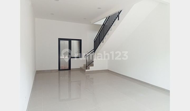 Ruko Baru Lokasi Strategis di Kawasan Perumahan yang Hidup di Karawaci, Tangerang Ruko Baru Lokasi Strategis di Kawasan Perumahan yang Hidup di Karawaci, Tangerang