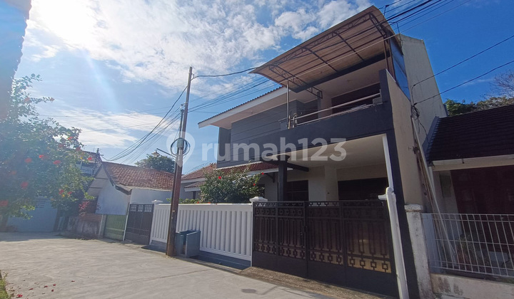 Lokasi Strategis di Cinere, Dekat Akses Tol Andara. Luas Tanah 183M, SHM