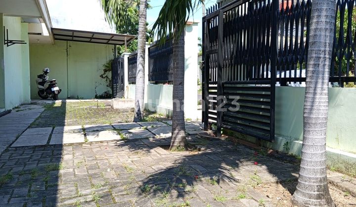 Rumah Hook Strategis Tengah Kota. Bebas Banjir. Jl. Blimbing Raya. Semarang Selatan 2