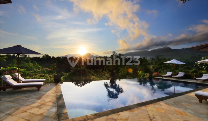 Dijual Resort 1,2 Ha di Singaraja SHM View Sawah & Air Terjun 