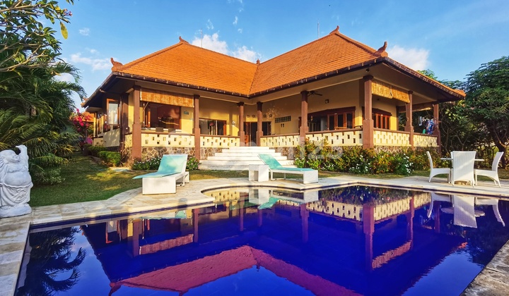 For Sale Sunset View Villa 2200m2 in Lovina Buleleng with Certificate, Pool For Sale Sunset View Villa 2200m2 in Lovina Buleleng with Certificate, Pool