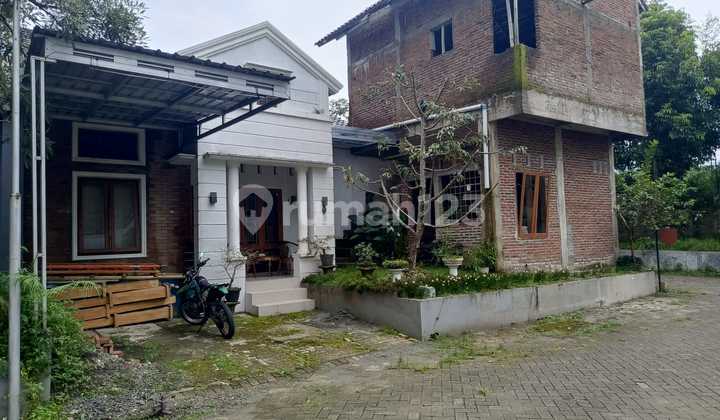 Modern 2-Storey House Fully Furnished in Baturraden Purwokerto