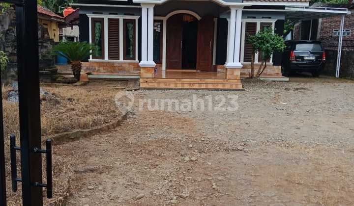 Bonus House Warehouse Provincial Road Near Pasar Patikraja Banyumas