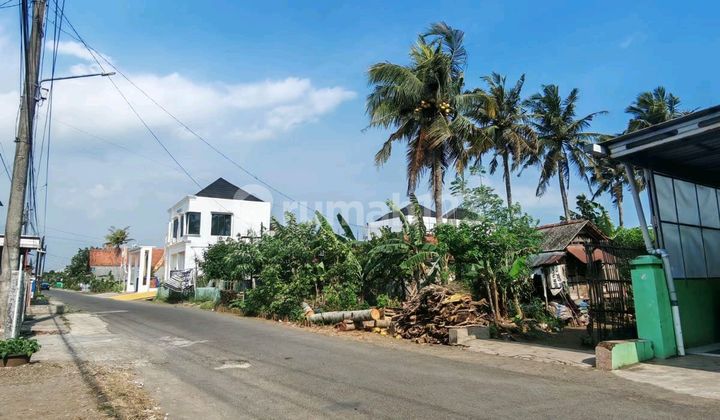 Land Ready to Build Near the Wax Monument Gumilir Cilacap