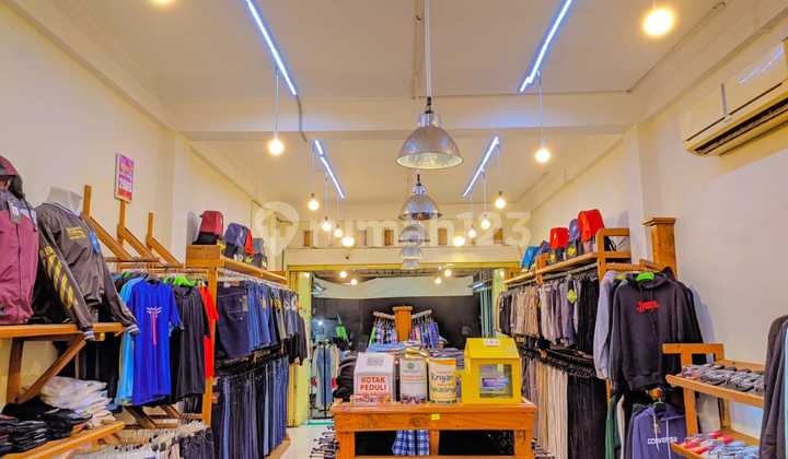 Two-Storey SHM Ruko Super Strategic on Rinjani Street, Cilacap 2