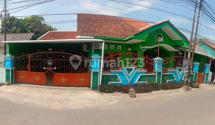 Large and Spacious House Near Pertamina Cilacap For Sale