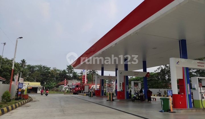 Active Gas Station Access to Cilacap Regency Road For Sale Fast and Cheap