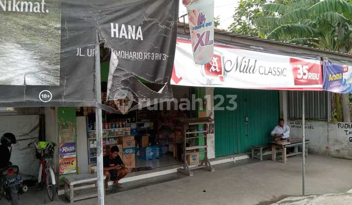 House and Business Shop in North Cilacap Near Alfamidi House and Business Shop in North Cilacap Near Alfamidi