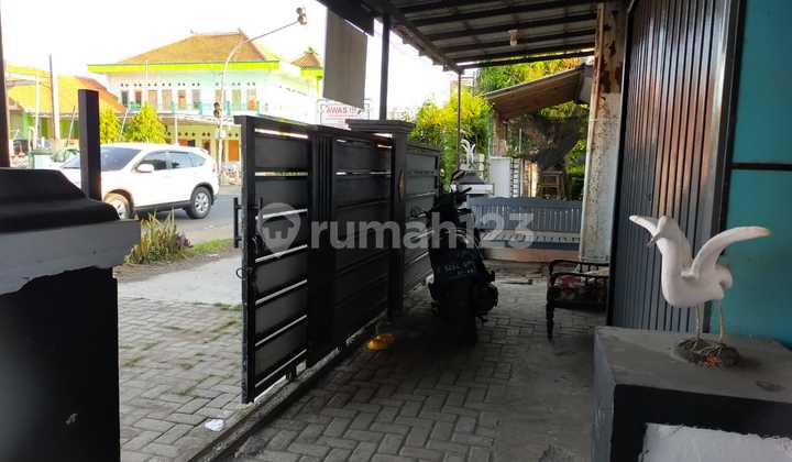 Good Title Deed 2-Story House, Maos Sampang Main Road, Near Pertamina