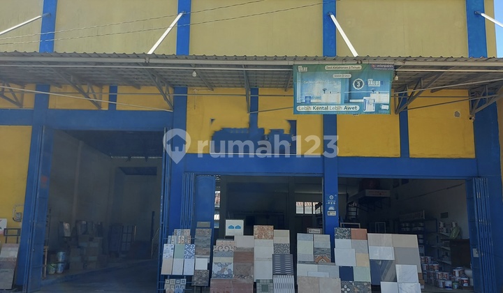 Warehouse Business Place on the Main Road Near Adipala Terminal Warehouse Business Place on the Main Road Near Adipala Terminal