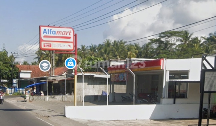 Regularly Rented Shop Building Near Tourism in Pangandaran 2