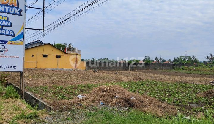 Prime Strategic Land with SHM on National Road 8, Near Cilacap City Center. Prime Strategic Land with SHM on National Road 8, Near Cilacap City Center.