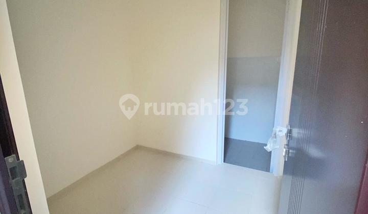 For Sale Rumah di First Stone, Kelapa Dua 2