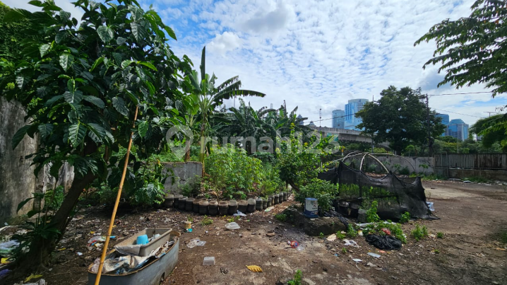 Land for Sale Located on Jalan Jenderal Sudirman Land for Sale Located on Jalan Jenderal Sudirman