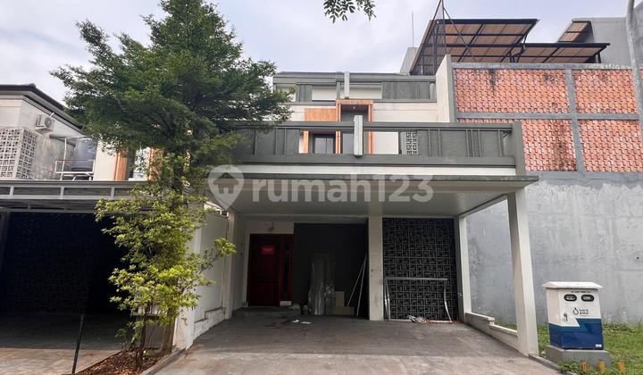 Dijual Cepat Rumah Siap Huni Berlokasi di Sutera Victoria