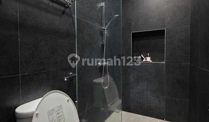 Dijual Cepat Rumah Funished Exclusive Di The Green BSD City 2