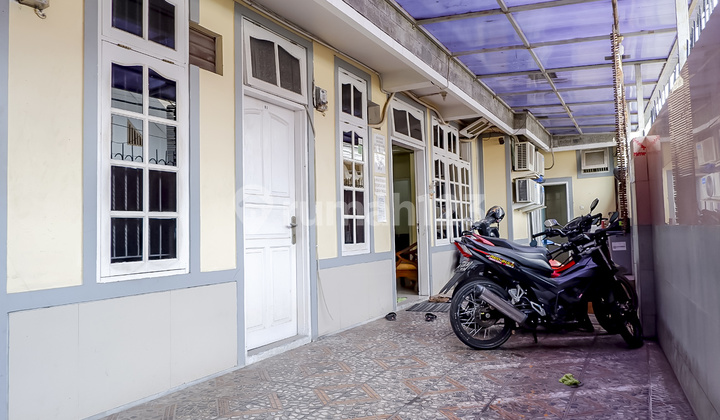 Kos-Kosan 35 Kamar Full Furnished & Elektronik Jakarta Barat Kos-Kosan 35 Kamar Full Furnished & Elektronik Jakarta Barat