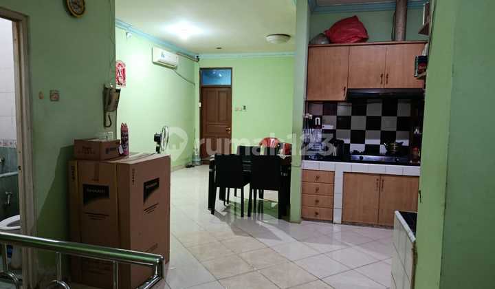 2 Bedroom House Facing South Fully Furnished, Gading Serpong