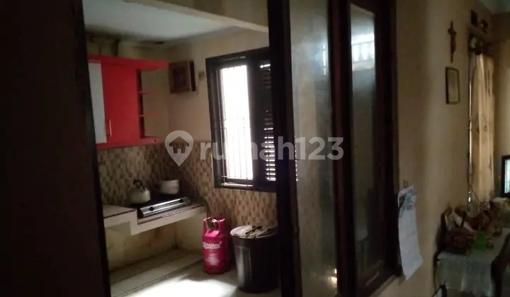 Dijual Rumah Siap Huni Lokasi Strategis Di Griya Asri  2