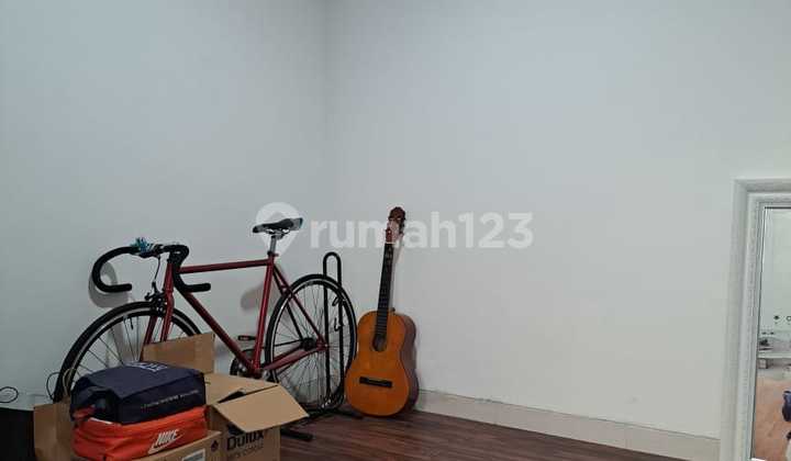 JUAL CEPAT  Rumah 2 lt. di The ICON - BSD