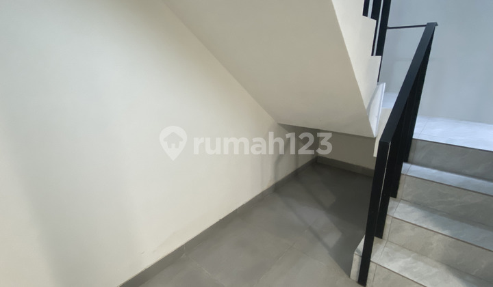  DIJUAL CEPAT RUMAH Greenwich Park Cluster Aether BSD City 2