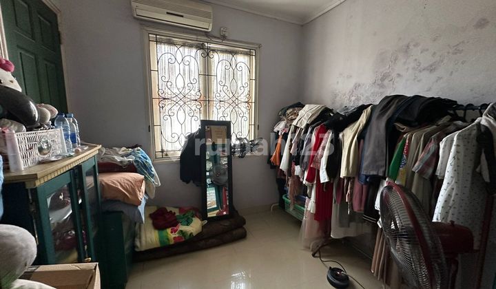 DIJUAL RUMAH HOOK SIAP HUNI   AKSES TOL PRIVATE  Karang Tengah  2