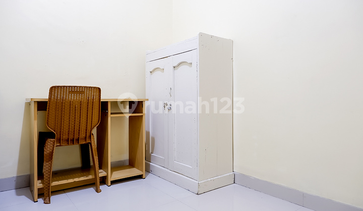 Kost 35 Rooms Fully Furnished & Electronics West Jakarta 2