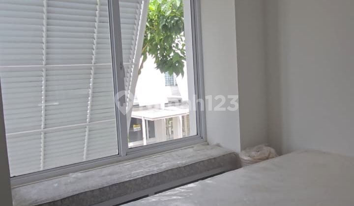 For Sale Semi-Furnished House Located in Tabebuya Cluster, BSD City 2