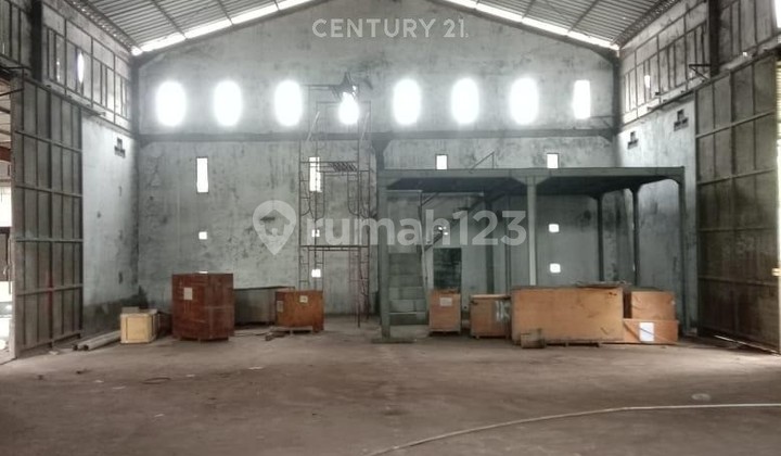 Warehouse for Sale, Suitable for Business in Gabus Bekasi