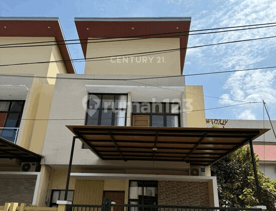 For Rent New House In Green Boulevard Kota Harapan Indah For Rent New House In Green Boulevard Kota Harapan Indah