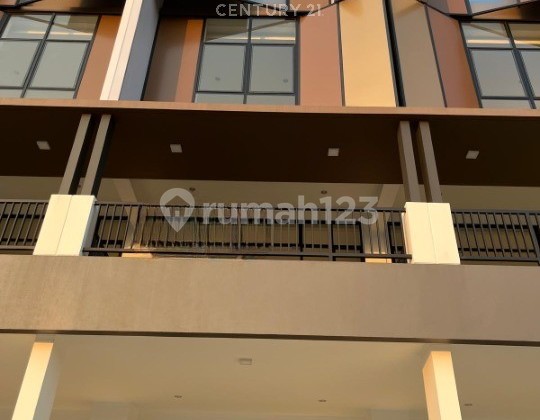 Ruko 3 Lantai Gading Boulevard SCG Setiaasih Tarumajaya Bekasi
