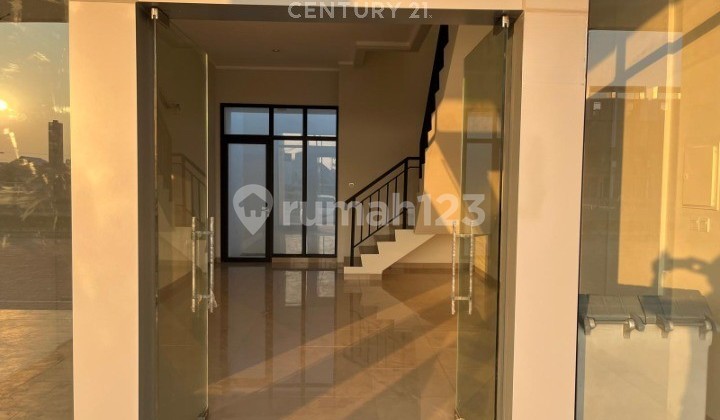 3-Story Shop House Gading Boulevard SCG Setiaasih Tarumajaya Bekasi 2