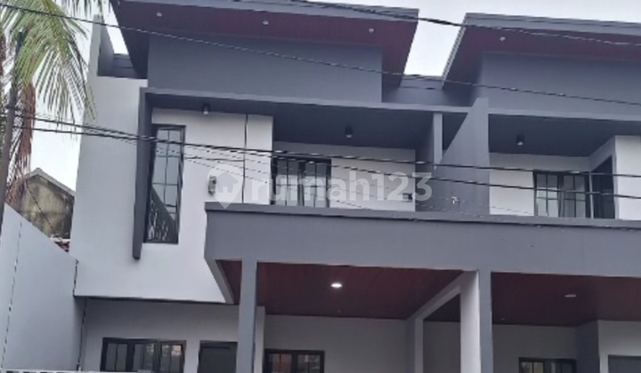 Rumah Baru Cantik Bulevard Hijau Harapan Indah Bekasi 1