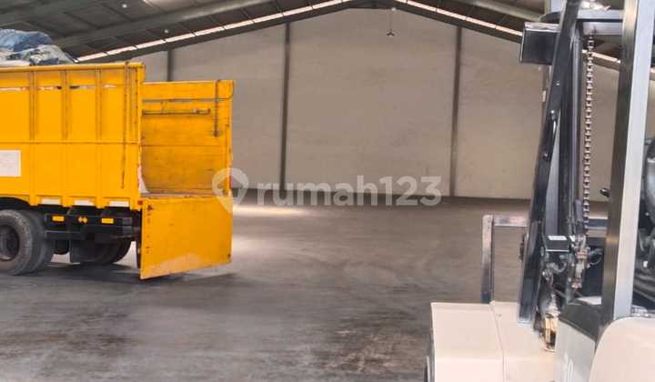 Disewakan Dijual Gudang Strategis Luasdi Semper, Cilincing, Jakarta Utara