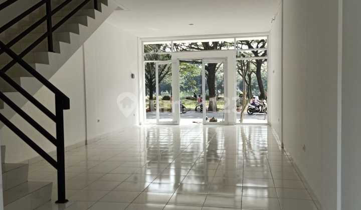 Good New Shop House in Duta Harapan Near Sumarecon Bekasi 2