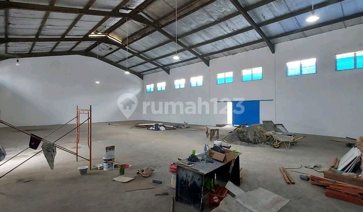 Spacious Cheap Hook Warehouse In Cimanggis Depok City West Java Spacious Cheap Hook Warehouse In Cimanggis Depok City West Java