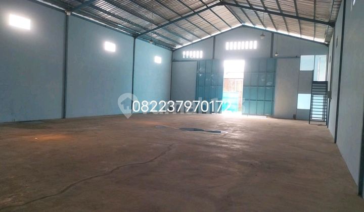 Affordable Attached Warehouse in Padurenan, Mustikajaya, Bekasi City