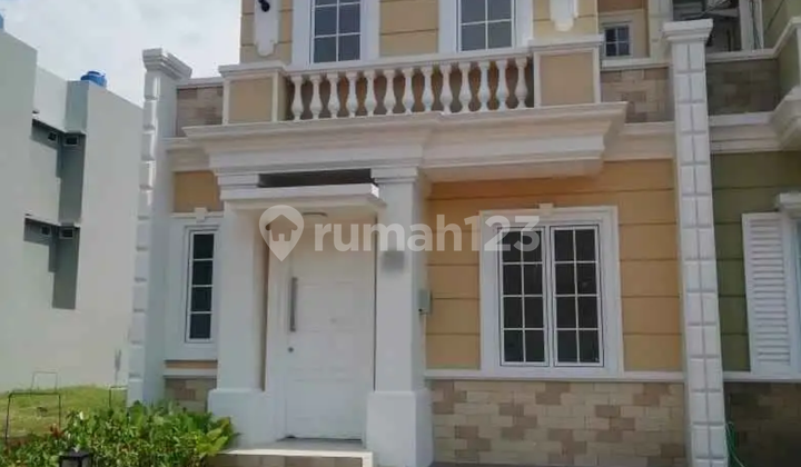 House in Paramount Village Cluster Merbabu, Manyaran, West Semarang 1