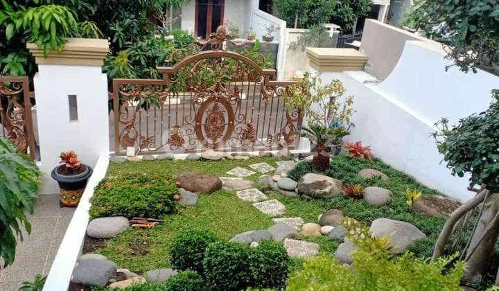 Harga Turun Drastis Rumah 2 Lt Retro Clasik Di Jl Rorojonggrang Raya Kalipancur Depan Islamic Center 1