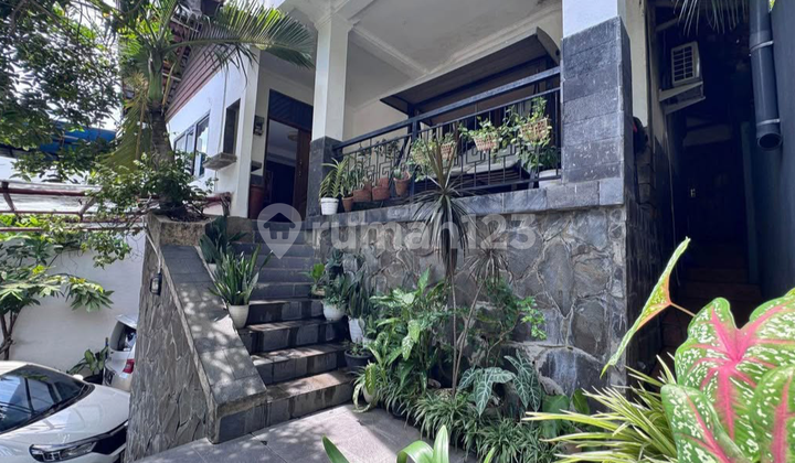 Rumah 3 Lt View Kota Semarang Di Jl. Rorojonggrang, Manyaran, Semarang Barat 2