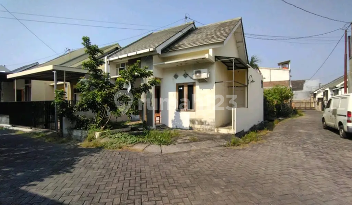 Rumah Hook Di Cluster Singa Timur Kalicari Pedurungan Semarang 1