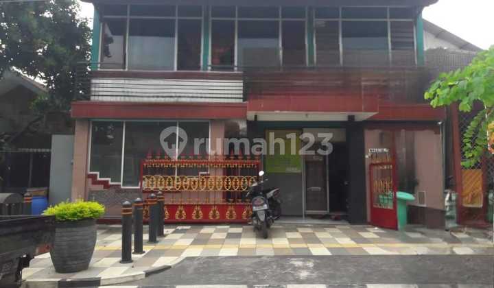 Rumah 3 Lt Dan Tempat Usaha Di Jl. Brigjend Sudiarto Mangunsari Sidomukti Salatiga Depan Elizabeth Dekat Lapangan Pancasila