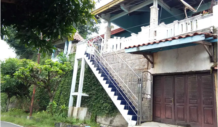 2-Story House in Karonsih Utara Raya, Ngaliyan, Semarang 1