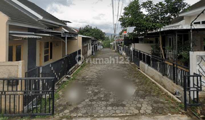 Rumah Dijuwal Di Griya Ungaran Residence Jl Mentawai Dekat Sofia Medika Dan Undaris 2