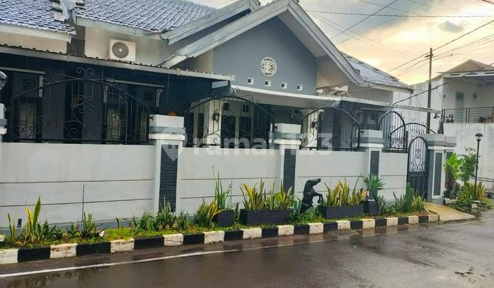 Hook House in Lebdosari 50 M From Jl Abdurrahman Saleh 2