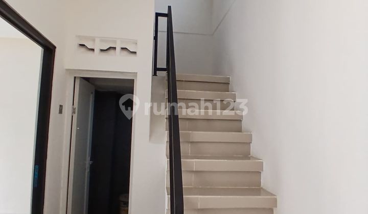 Rumah 2 Lt Di Kaba Timur Raya, Kedungmundu, Tembalang 2